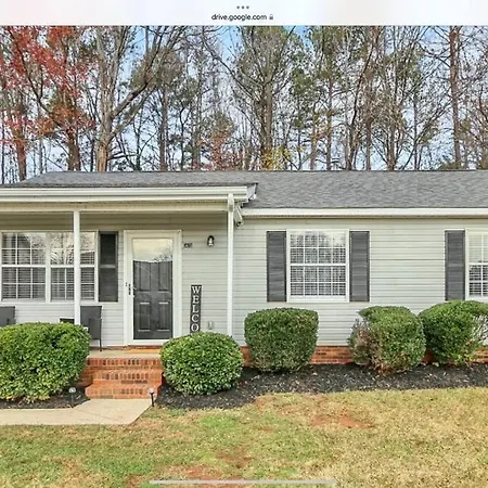Serenity Escape Charlotte Exterior photo